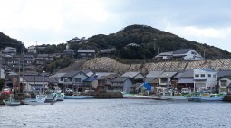 가자모토우라(風本浦) 전경. 현재의 지명은 가쓰모토우라(勝本浦)이다.