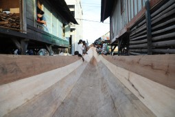 sulawesi teenggare주 wakatobi regency wangiwangi섬 mola마을 선박 건조