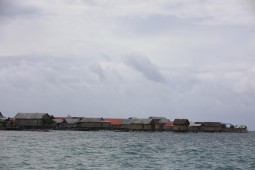sulawesi teenggare주 wakatobi regency 바다 한가운데 건설된 sampela마을